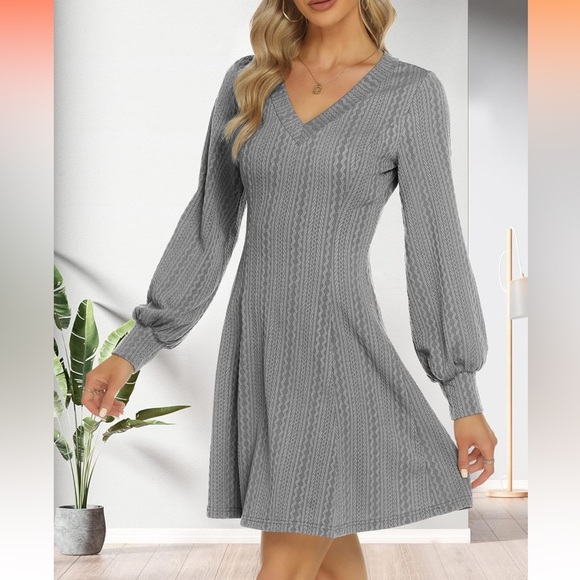 NWT Women’s V Neck Long sleeve Sweater Dress Size Large - Picture 3 of 5